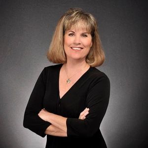 Meet your Posher, Debby